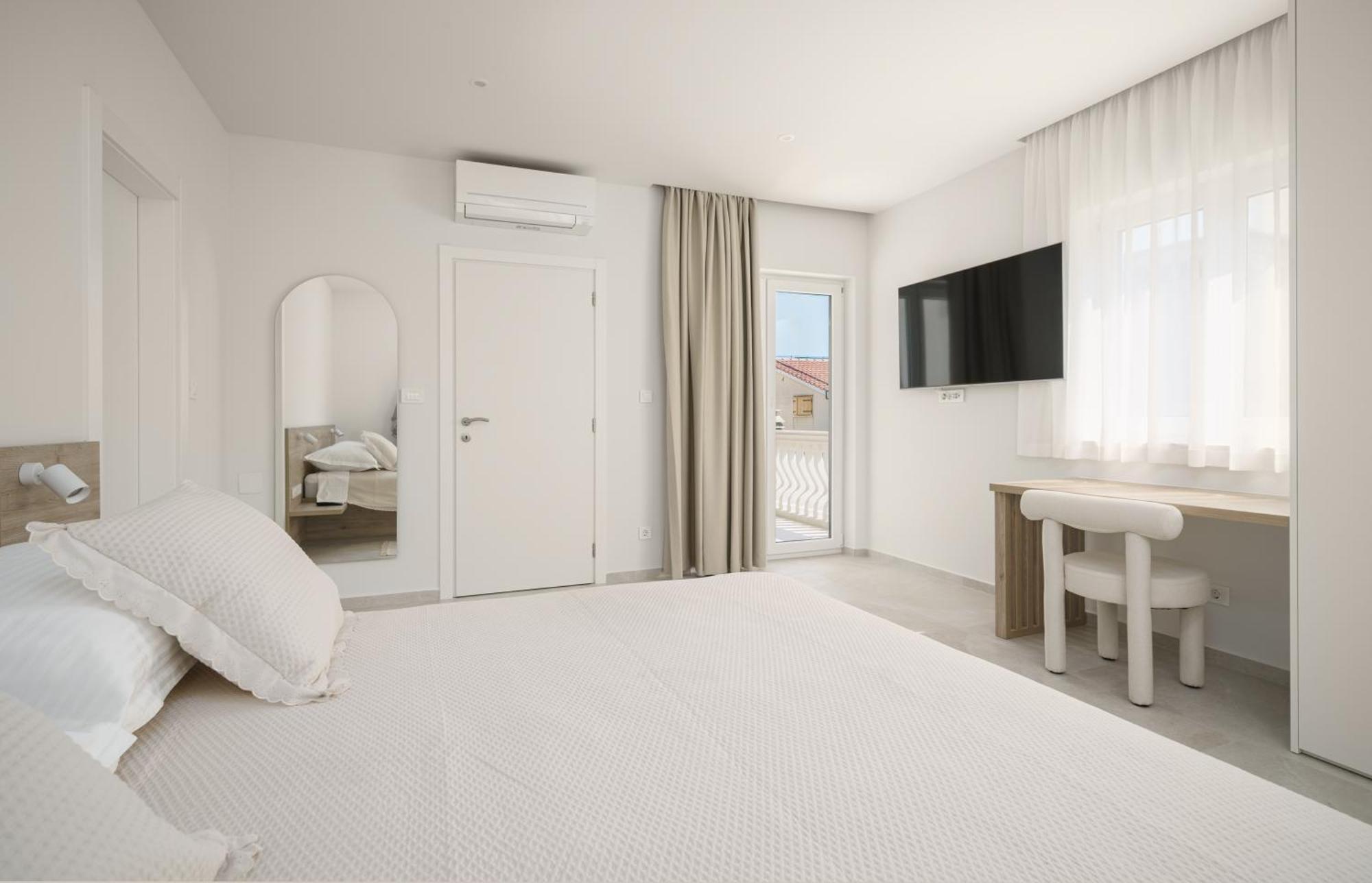 Villa Bianca Vodice Exterior foto